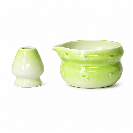 Umacha Co. Ceramic Matcha Bowl & Whisk Holder Set - Pastel Green